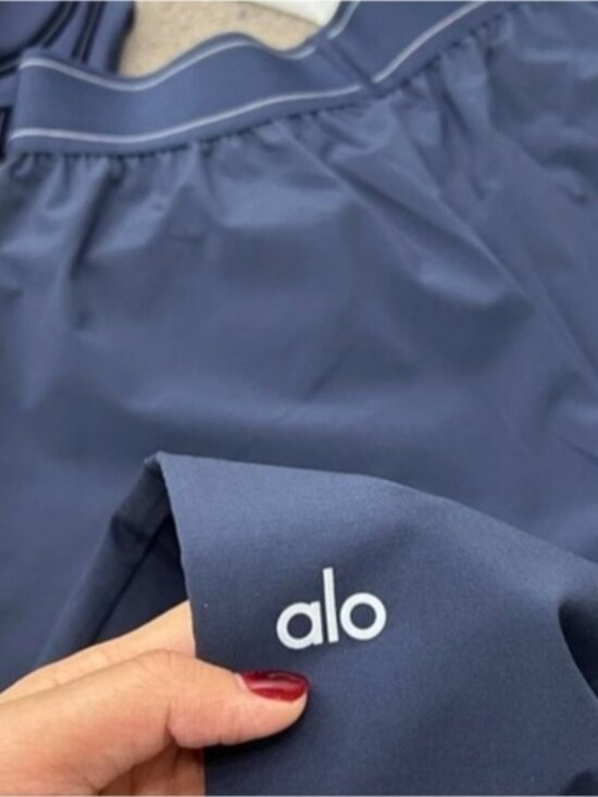 ALO Yoga Navy Wide-Leg Lounge Pants - Picture 3 of 4